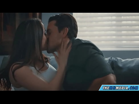 ❤️ एक चांगला busty आई सह रोमँटिक सेक्स गुदद्वारासंबंधीचा अश्लील ️❤